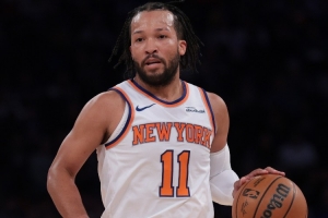 老里：布伦森上半场打得很顺 下半场我们把对抗拉满他没了节奏