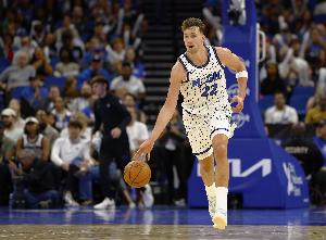 全能输出！小瓦格纳19中8拿到25分6板6助3断 正负值+24