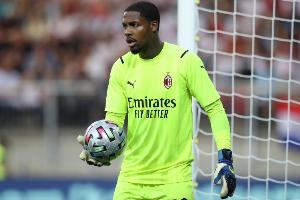 米体：米兰和迈尼昂的续约仍没有进展，球员倾向于重新考虑切尔西