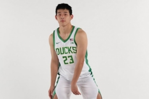 媒体人：不管是林葳还是赵维伦 在NCAA立足的根本都是投篮和三分